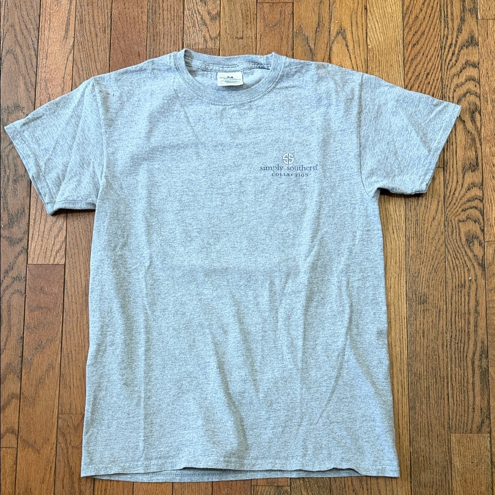 Simply Southern Light Gray Short Sleeve Crewneck T-Shirt